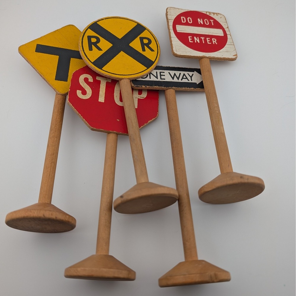 Vintage Wooden Traffic Street Signs Lot Stop Railroad One Way Folk‎ Art